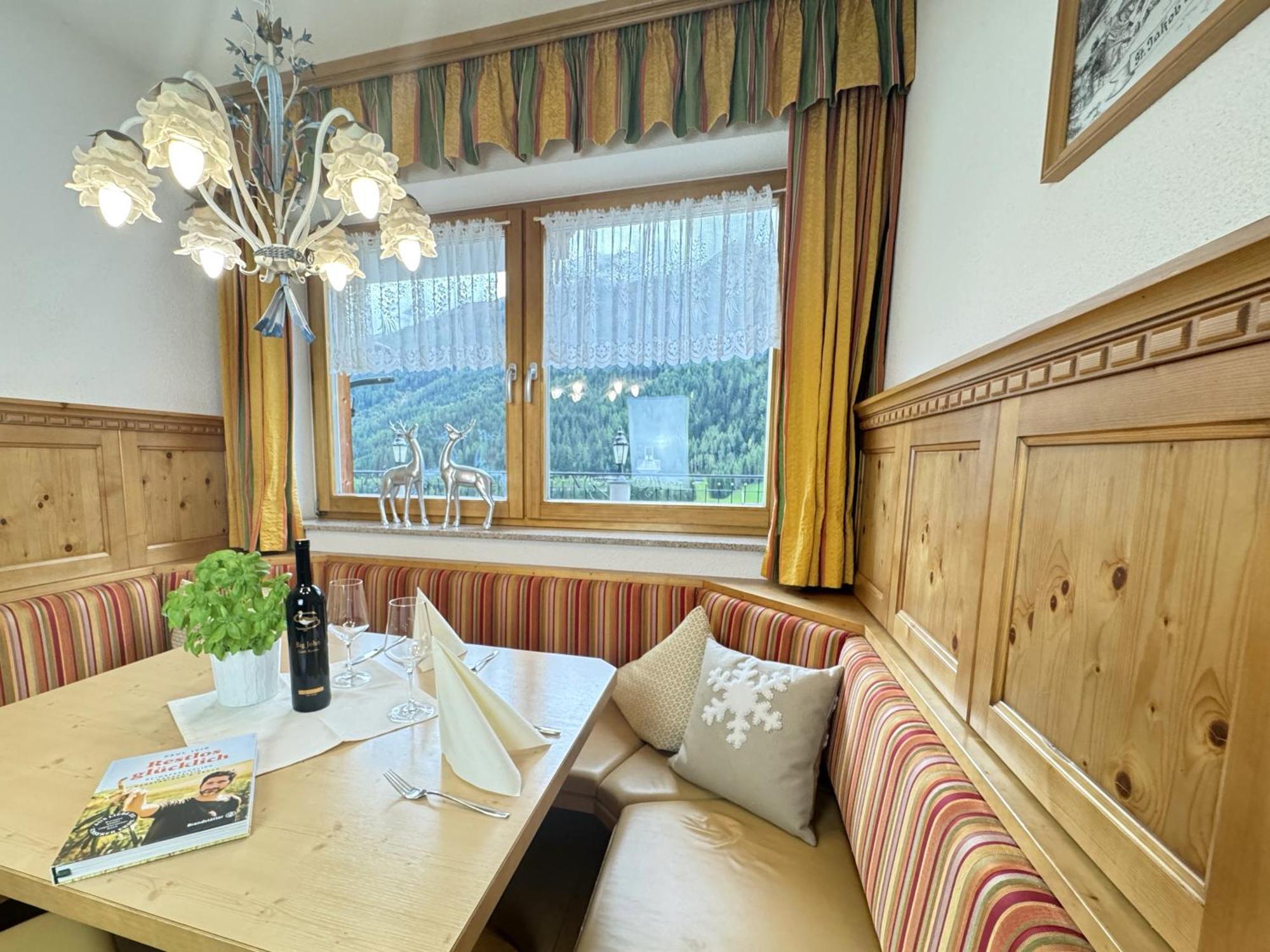 Landhaus Lechthaler St. Anton am Arlberg Exterior foto